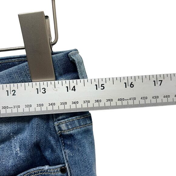 Blank‎ NYC Frayed Cutoff Distressed Shorts Women’s Size 27 - Picture 10 of 10